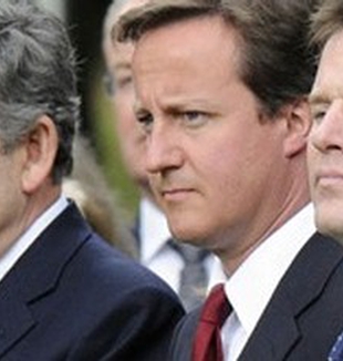 Los tres principales candidatos: Gordon Brown, David Cameron y Nick Clegg
