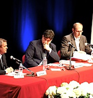 De izquierda a derecha, Ezio Mauro, Andrea <br>Simoncini  y Alberto Savorana.