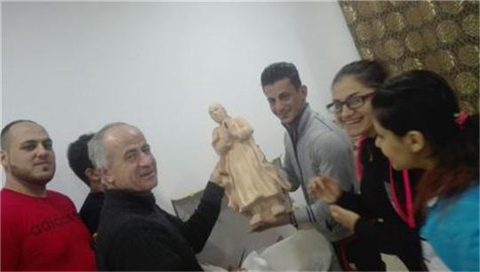 La llegada de las imágenes de la Sagrada Familia a Erbil
