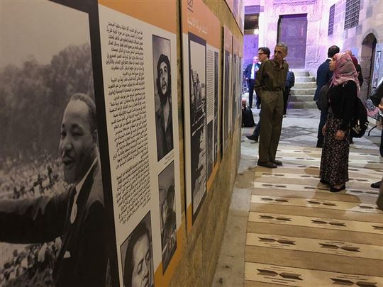 La exposición ''Lo queremos todo 1968-2018» traducida al árabe