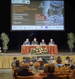 Congreso en San Marino dedicado a monseñor Luigi Negri
